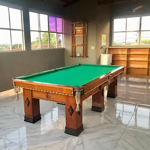 Casa de Férias Casa 3/4 Com Piscina E Mesa De Sinuca Em, Caldas Novas